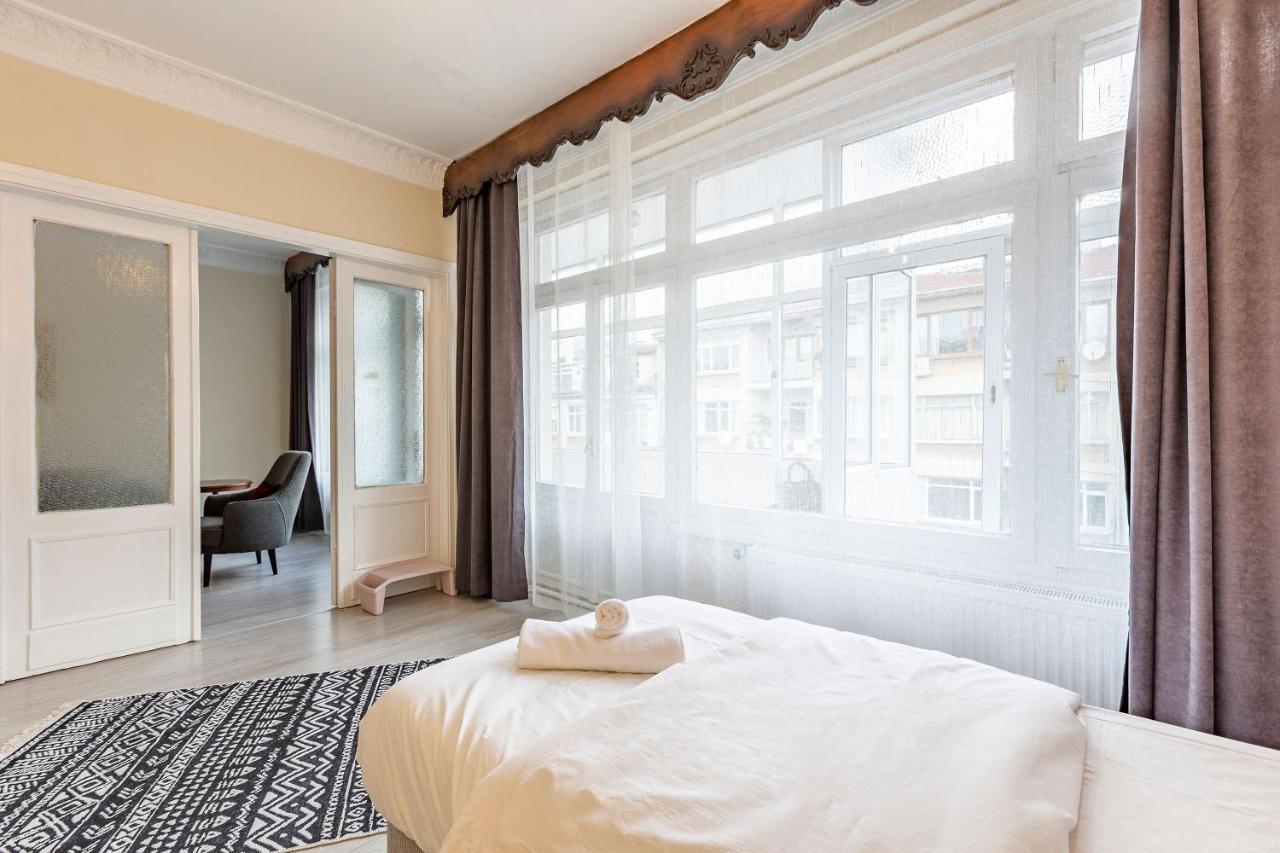 Charming Apartment Surrounded By Vibrant Attractions In Kadikoy Istambul Exterior foto